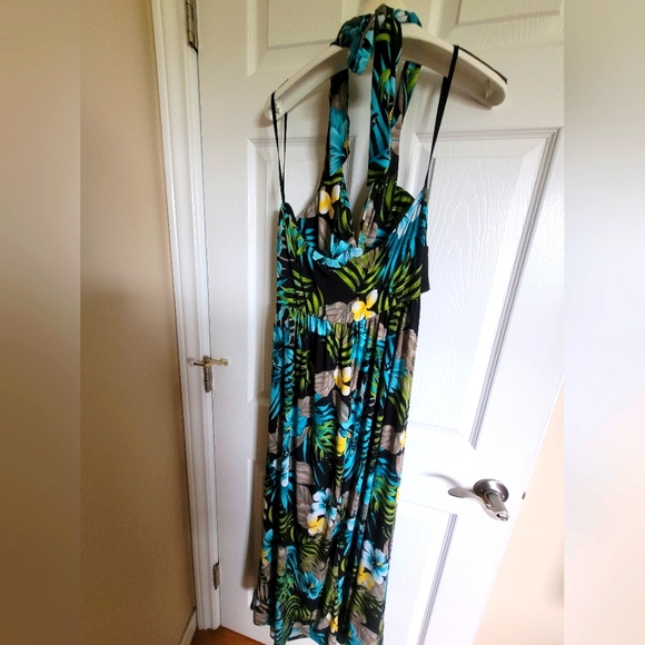 Hawaiin print maxi dress - Picture 4 of 4